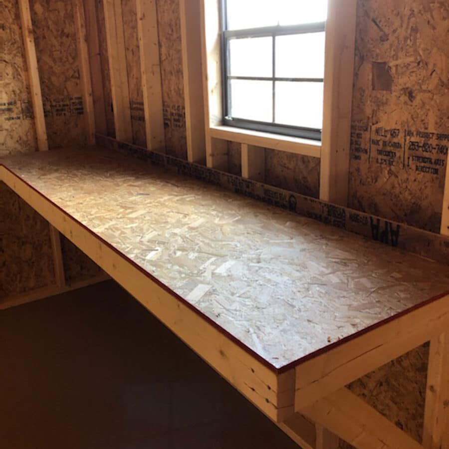 Workbench shelf