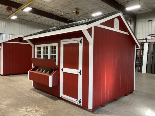 10'x12' Quaker Gable Wood Panel Chicken Coop
