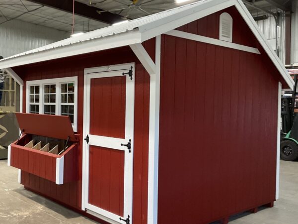 10'x12' Quaker Gable Wood Panel Chicken Coop