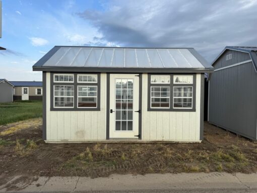 10'x16' Greenhouse Deluxe Style - USED