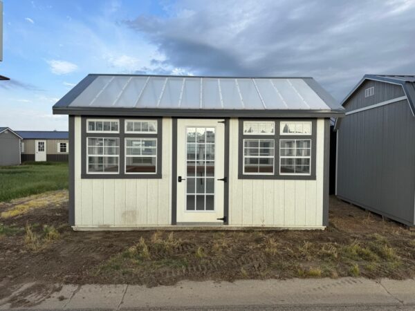 10'x16' Greenhouse Deluxe Style - USED