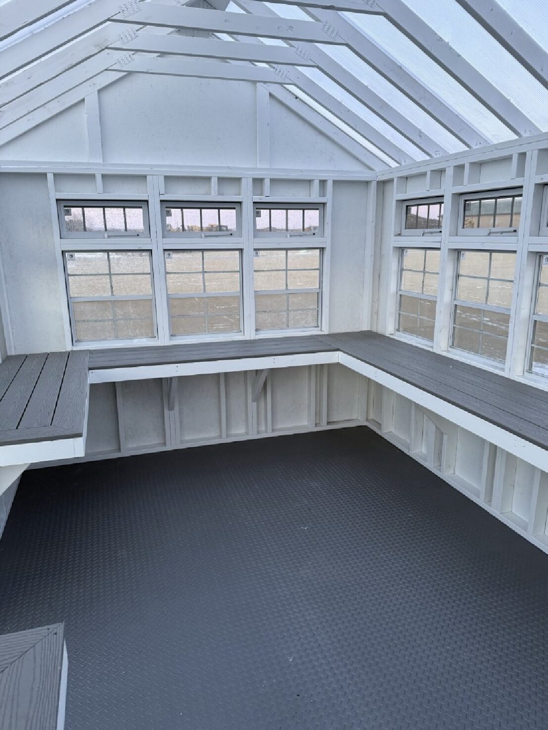 10'x20' Greenhouse Deluxe Style