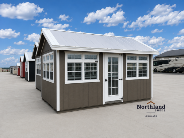 104668 10'x16' Greenhouse Deluxe Style