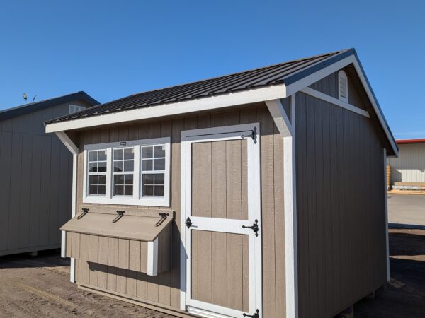10'x12' Quaker Gable Wood Panel Chicken Coop