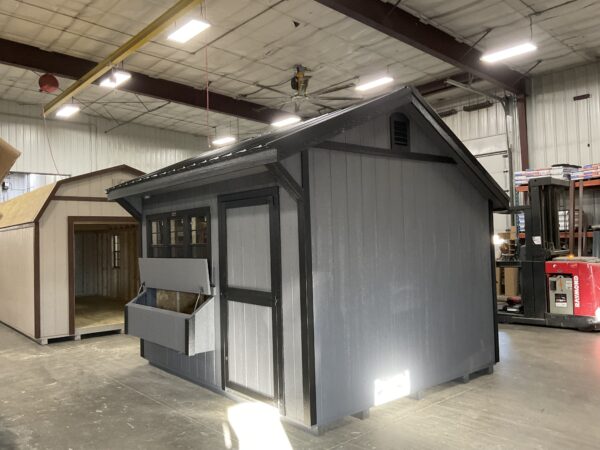 10'x12' Quaker Gable Wood Panel Chicken Coop