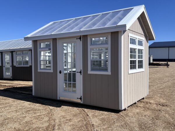 8'x12' Greenhouse
  Deluxe Style